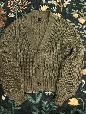 GAP Olive Green Metalic Chunky Ribbed V-Neck Cardigan